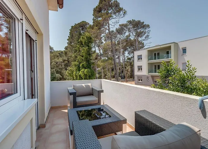 בית הארחה With A Parking Space 3*