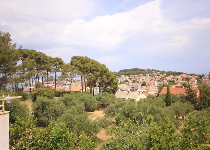 With A Parking Space 3* מאלי לוסיניי