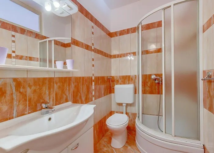 With A Parking Space 게스트하우스