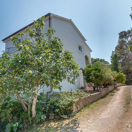 With A Parking Space Pensionat