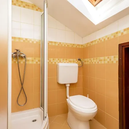 With A Parking Space Guest house 3*